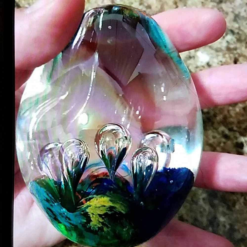 Paperweight